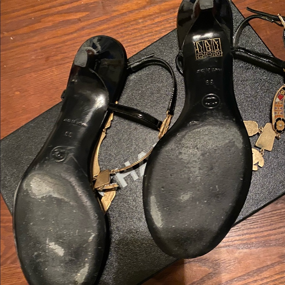 CHANEL JEWELED THONGS - Picture 6 of 15